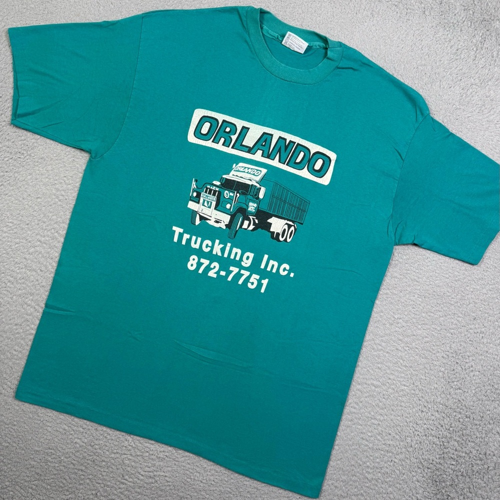 Vintage 90s trucker T-shirt